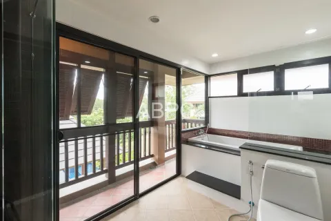 House in Pattaya, Thailand 4 bedrooms № 210494 - photo 7