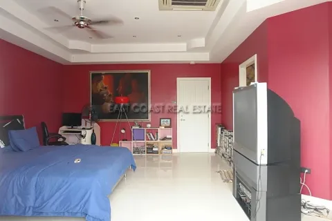Estudio en Pattaya, Tailandia № 212490 - foto 15