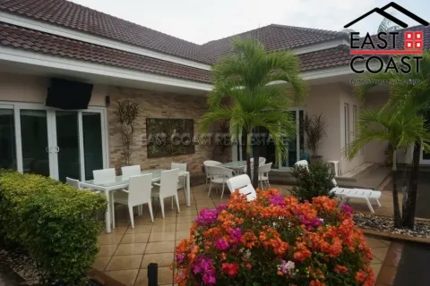 Casa de 3 dormitorios en Pattaya, Tailandia № 212489 - foto 8