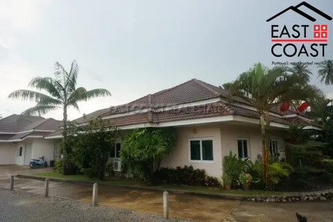 Casa de 3 dormitorios en Pattaya, Tailandia № 212489 - foto 10