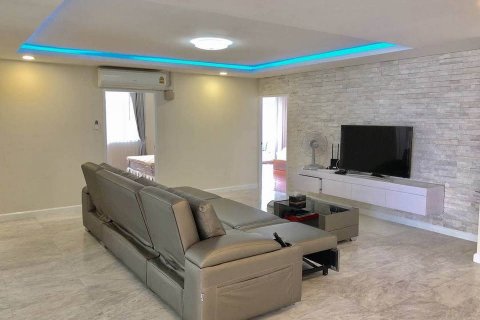 Condo à Bangkok, Thaïlande, 4 chambres  № 143023 - photo 2