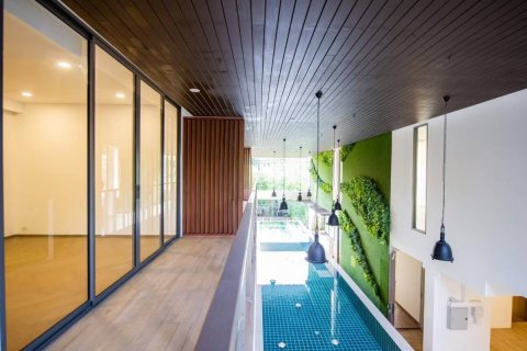 Таунхаус в Пхракханонге, Бангкок, Таиланд с 2 спальнями  № 143231 - фото 16