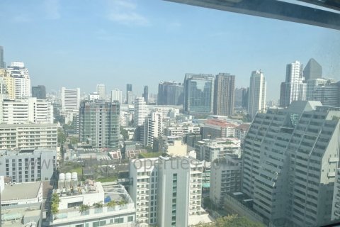 Condo in Bangkok, Thailand, 1 bedroom  № 143230 - photo 10