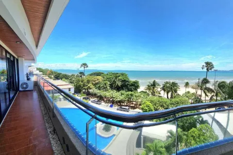 Condo in Pattaya, Thailand, 3 bedrooms  № 141266 - photo 1