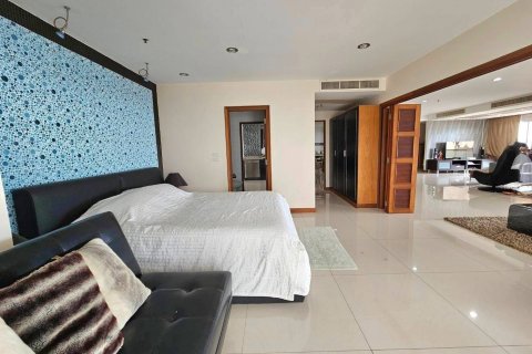 Condo in Pattaya, Thailand, 3 bedrooms  № 141266 - photo 10