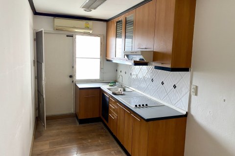 Condo à Watthana, Bangkok, Thaïlande, 3 chambres  № 141261 - photo 5