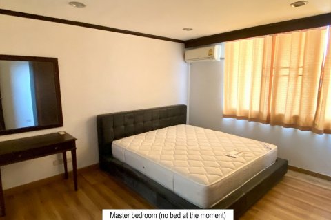 Condo à Watthana, Bangkok, Thaïlande, 3 chambres  № 141261 - photo 6