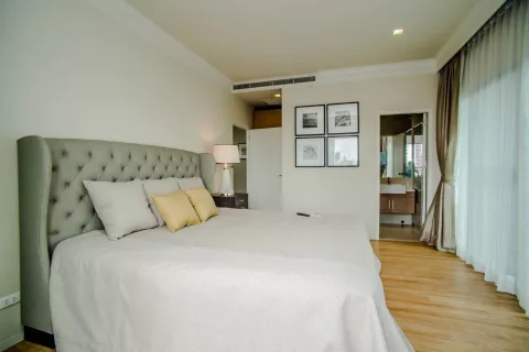 Condo in Watthana, Bangkok, Thailand, 2 bedrooms № 141267 - photo 6