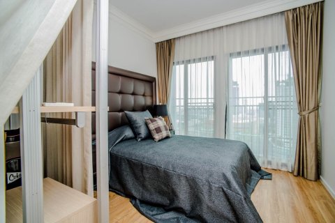 Condo in Watthana, Bangkok, Thailand, 2 bedrooms № 141267 - photo 8