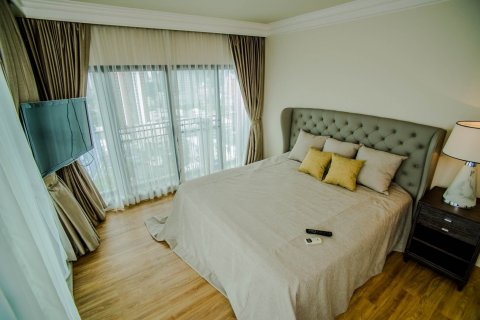 Condo in Watthana, Bangkok, Thailand, 2 bedrooms № 141267 - photo 7