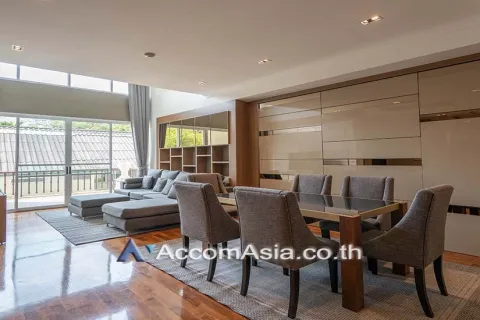 Dúplex de 3 dormitorios en Watthana, Bangkok, Tailandia № 215319