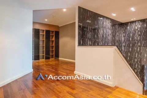 Duplex in Watthana, Bangkok, Thailand 3 Schlafzimmer № 215319 - Foto 6