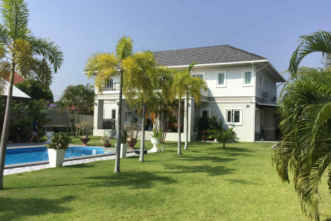 Дом в Ча-аме, Таиланд с 7 спальнями  № 161618 - фото 2