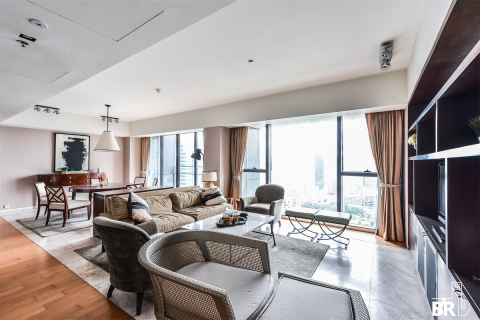 Condo in Bangkok, Thailand, 3 bedrooms  № 188161