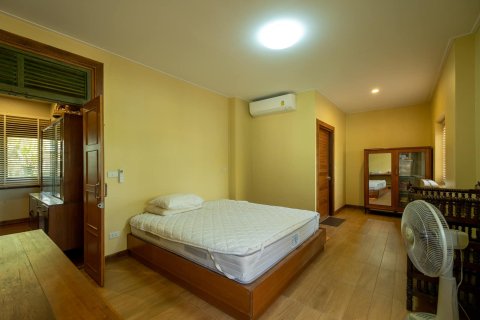 House in Chiang Mai, Thailand 3 bedrooms № 159995 - photo 13