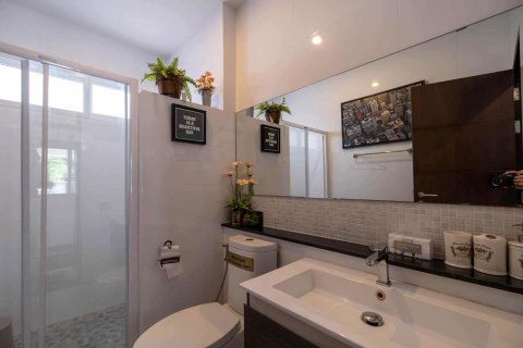Villa in Chiang Mai, Thailand 4 bedrooms № 160001 - photo 19
