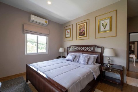 Villa in Chiang Mai, Thailand 4 bedrooms № 160001 - photo 14