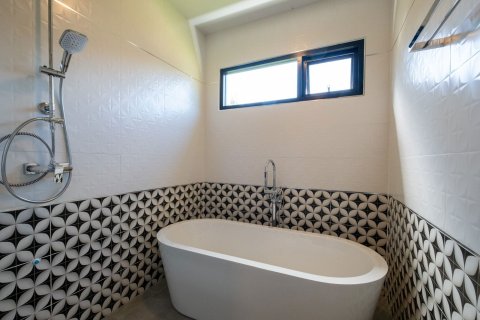 Villa in Chiang Mai, Thailand 4 bedrooms № 160000 - photo 23
