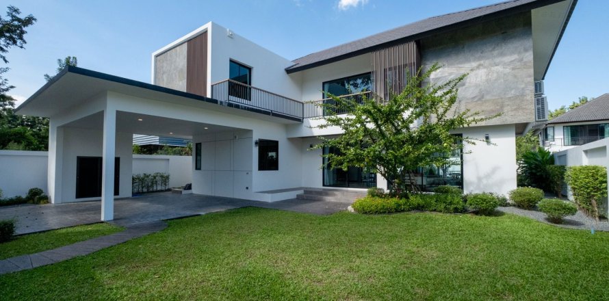 Villa à Chiang Mai, Thaïlande 4 chambres № 160000