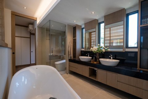 Villa in Chiang Mai, Thailand 4 bedrooms № 159997 - photo 24