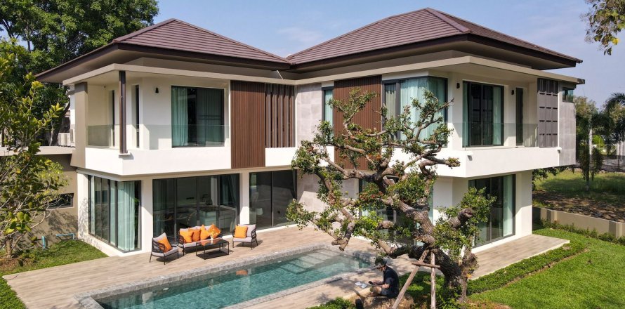 Villa in Chiang Mai, Thailand 4 bedrooms № 159997