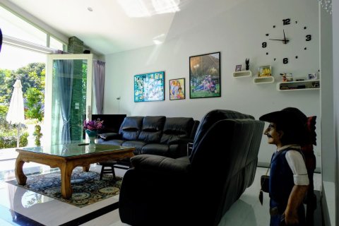 Villa in Chiang Mai, Thailand 6 bedrooms № 159998 - photo 13