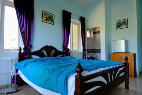 Villa in Chiang Mai, Thailand 6 bedrooms № 159998 - photo 18