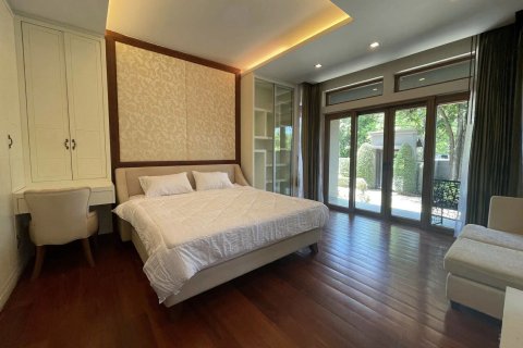 House in Chiang Mai, Thailand 4 bedrooms № 159996 - photo 19