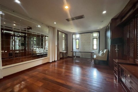 Maison à Chiang Mai, Thaïlande 4 chambres № 159996 - photo 8