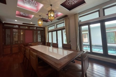 Дом в Чиангмае, Таиланд с 4 спальнями  № 159996 - фото 7