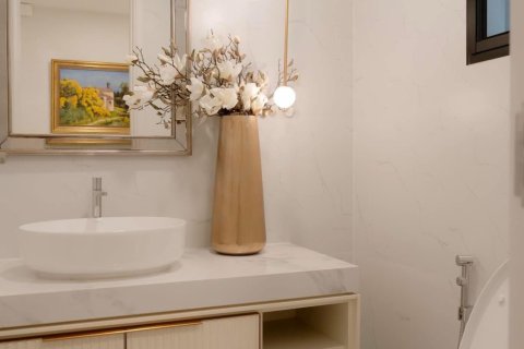 Villa in Bangkok, Thailand 4 bedrooms № 133616 - photo 11