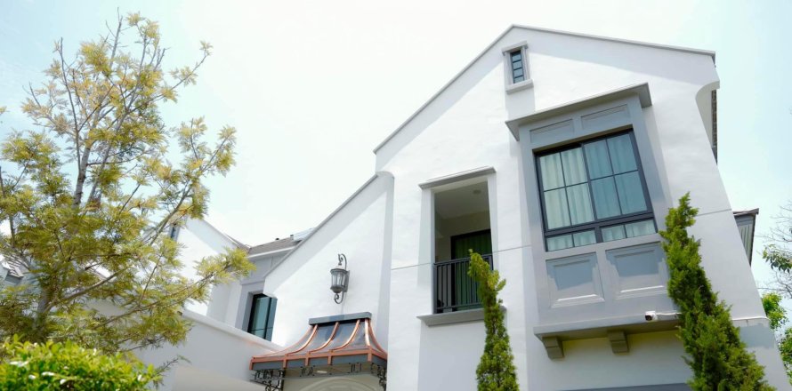 Villa in Bangkok, Thailand 4 bedrooms № 133616