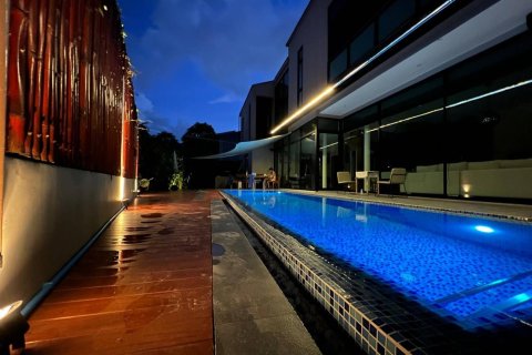 Villa in Phuket, Thailand 3 bedrooms № 151389 - photo 3