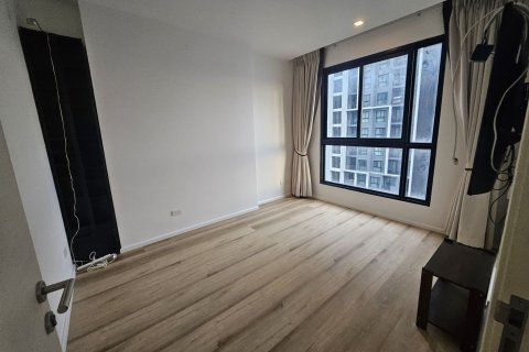 Студия в кондо в Дин Даенге, Бангкок, Таиланд № 151386 - фото 5