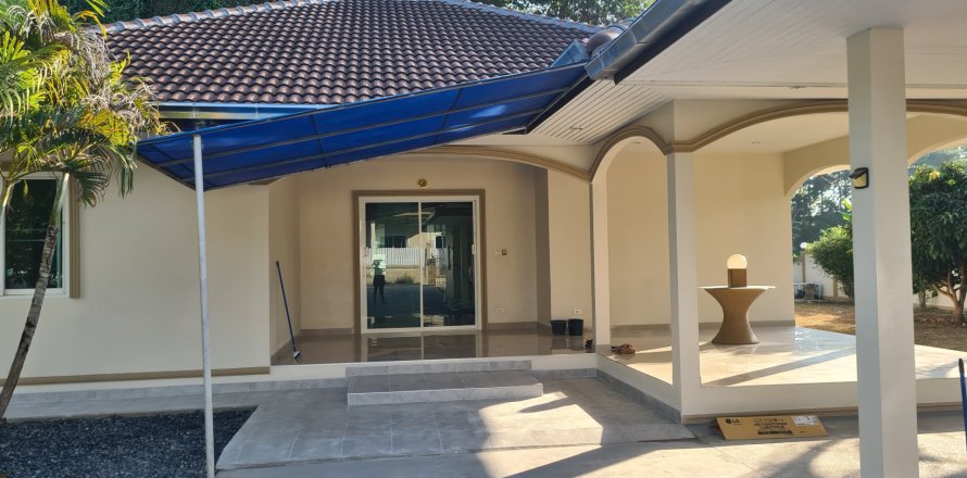 House in Rayong, Thailand 3 bedrooms № 170532