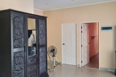 House in Rayong, Thailand 3 bedrooms № 170532 - photo 8