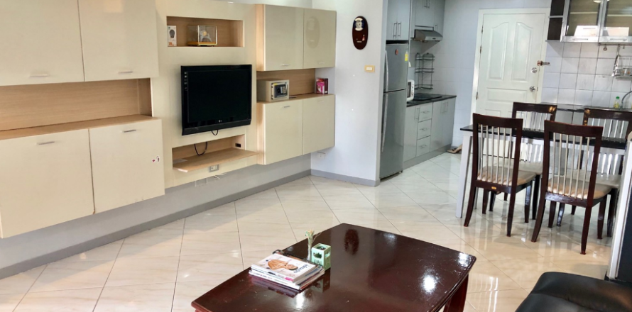 Studio in the Condo in Pattaya, Thailand  № 170534