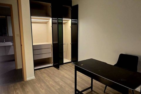 Condo in Bang Rak, Bangkok, Thailand, 2 bedrooms  № 170535 - photo 17