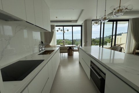Villa in Pattaya, Thailand 4 bedrooms № 163878 - photo 11