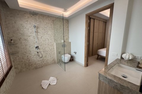 Villa in Pattaya, Thailand 4 bedrooms № 163878 - photo 22