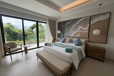 Villa in Pattaya, Thailand 4 bedrooms № 163878 - photo 13