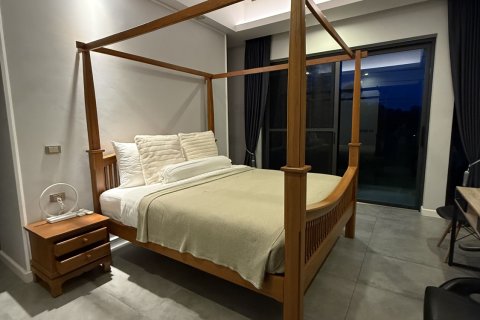 Villa in Phuket, Thailand 3 bedrooms № 164270 - photo 20