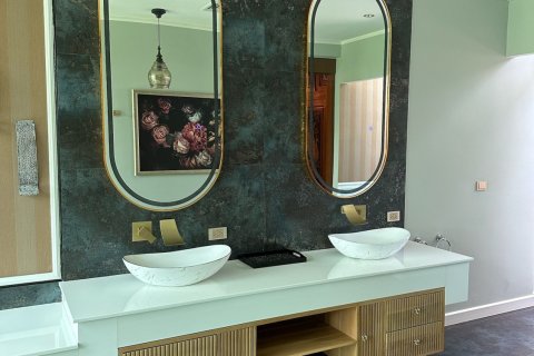 Villa in Phuket, Thailand 3 bedrooms № 164270 - photo 3