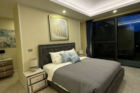 Villa in Phuket, Thailand 3 bedrooms № 164270 - photo 19