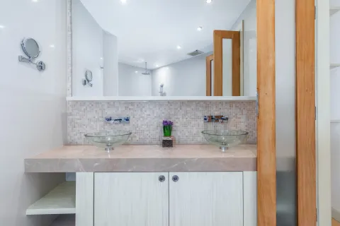 Condo à Phuket, Thaïlande, 2 chambres  № 158552 - photo 18