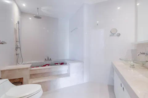 Condo à Phuket, Thaïlande, 2 chambres  № 158552 - photo 12