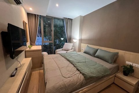 Studio dans le Condo à Bang Rak, Bangkok, Thaïlande  № 158548