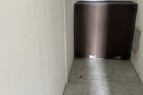 Condo in Bangkok, Thailand, 6 bedrooms № 184683 - photo 9
