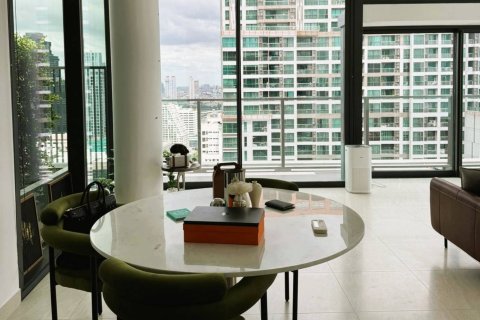 Condo in Bangkok, Thailand, 2 bedrooms  № 180499 - photo 3