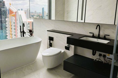 Condo in Bangkok, Thailand, 2 bedrooms  № 180499 - photo 15